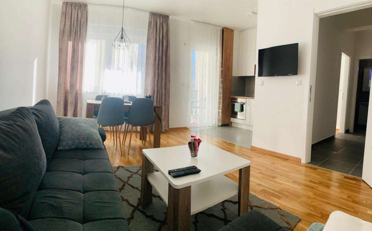 Apartman Luan Banja Luka Buitenkant foto
