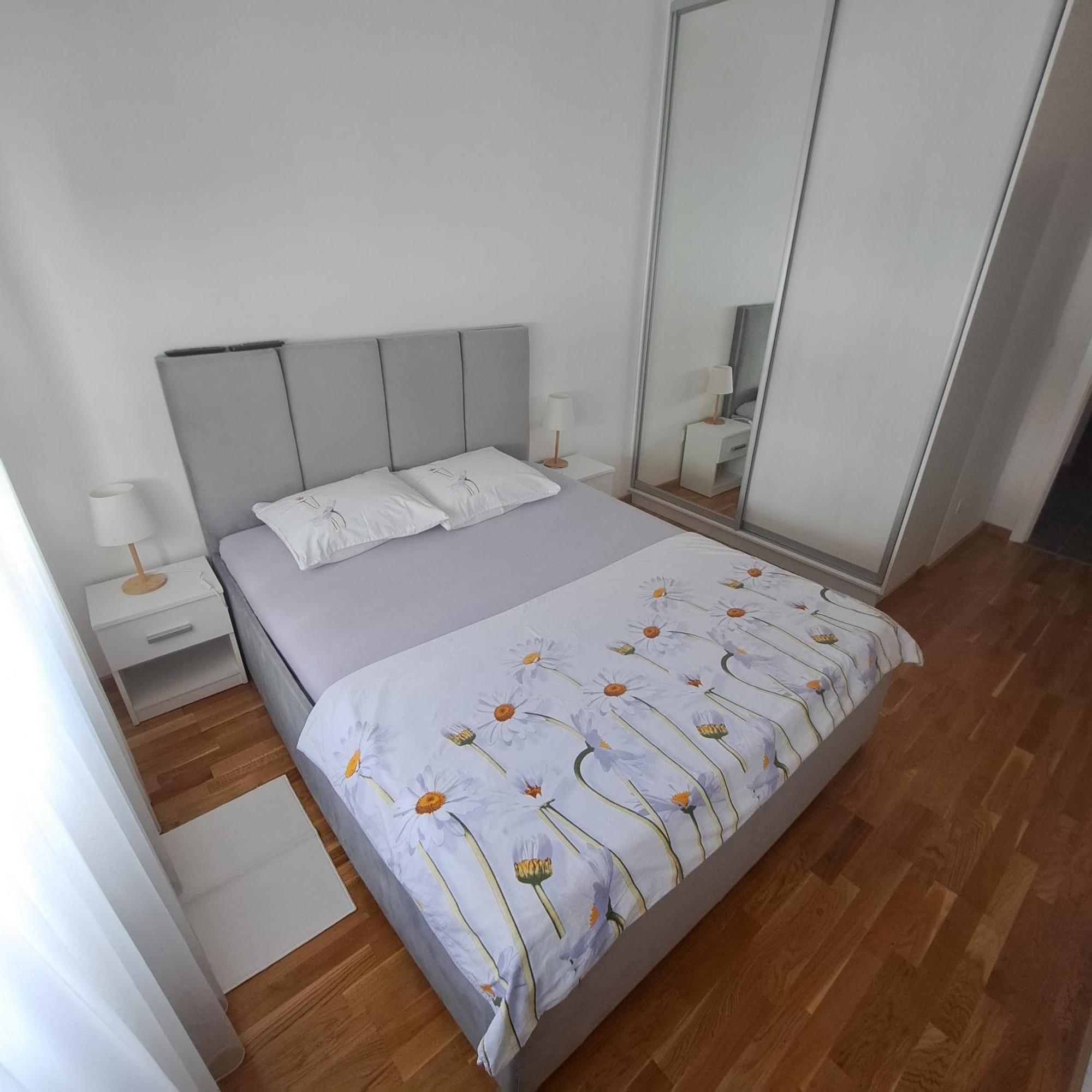 Apartman Luan Banja Luka Buitenkant foto